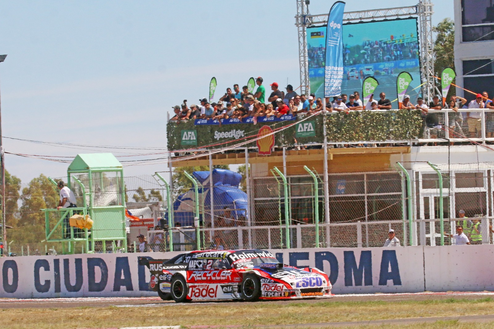 Las mejores fotos del domingo del Turismo Carretera en Viedma: WhatsApp Image 2023-02-12 at 17.46.04.jpeg